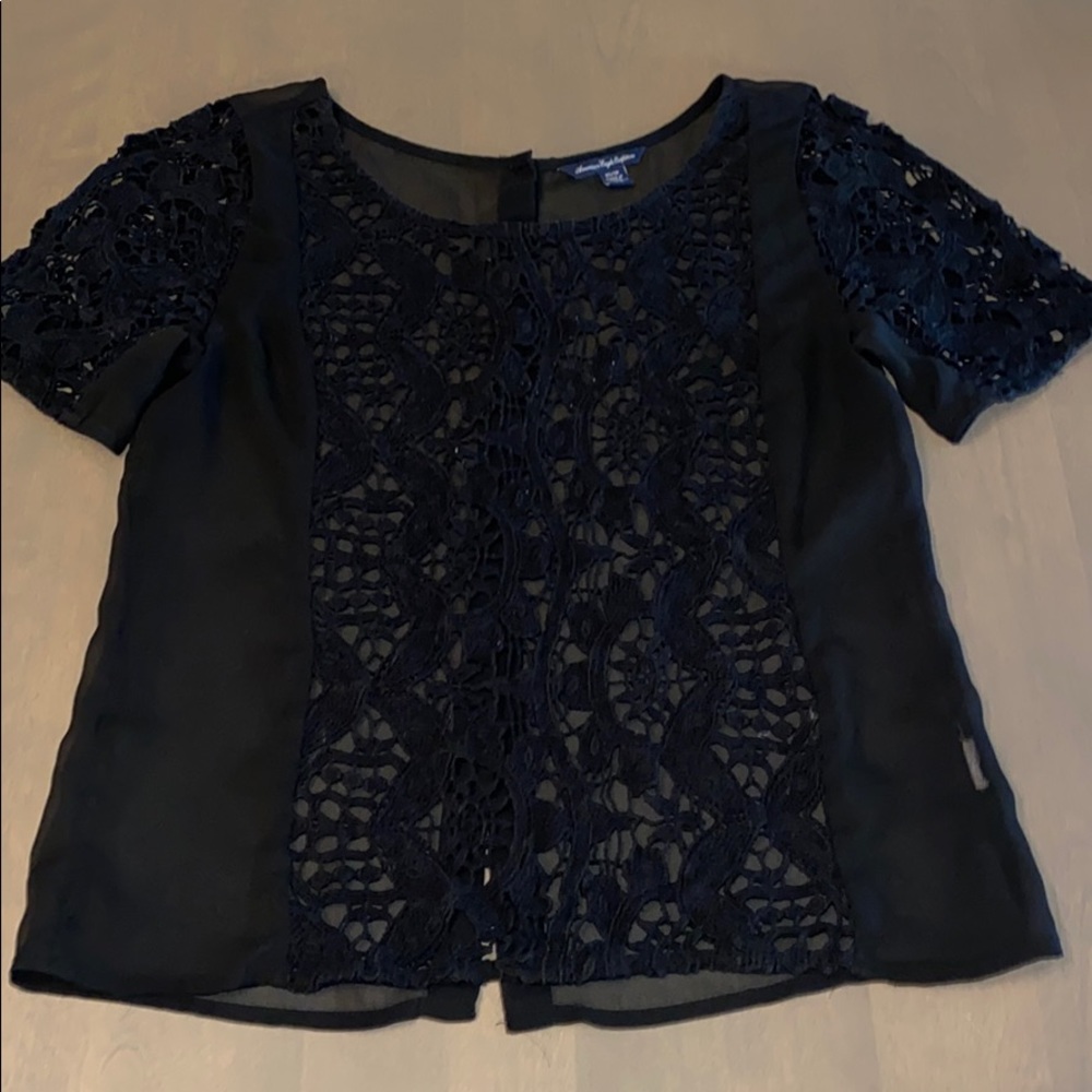 American Eagle lace and shear button back top xs